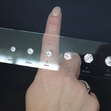 Load image into Gallery viewer, Sizes and cuts of diamonds (set of 80 stones)