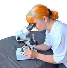 Load image into Gallery viewer, Zoom microscope, 10X to 40X
