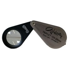 Load image into Gallery viewer, 10X20 TRIPLET LOUPE WITH UV LIGHT + WHITE RIM OF LIGHT - Photograph 1
