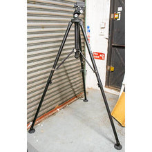 Load image into Gallery viewer, Very heavy duty tripod (8 Kg)
